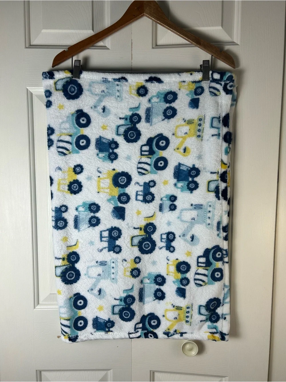Bop Bop Baby Construction Trucks Blanket Blue White Yellow Tractor Star Danbar